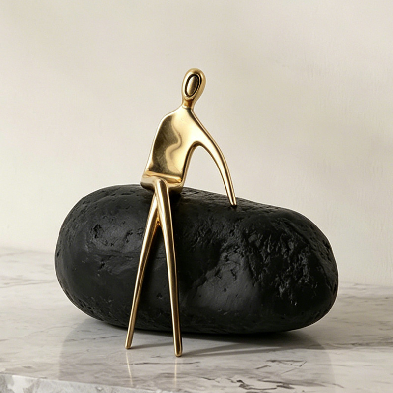 Nordic Resin Figure Sculpture  - Art Craft Hotel ulasan dan harga